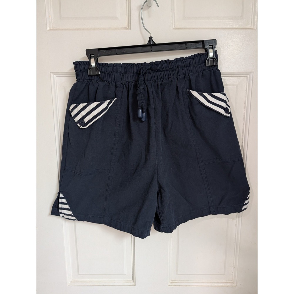 White Diamonds Nautical Style Shorts Size Medium